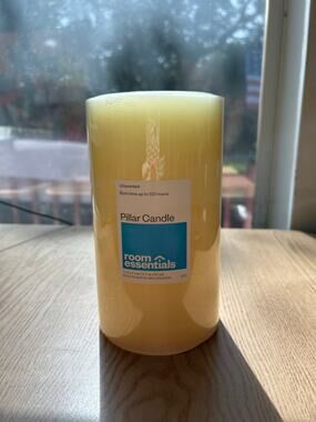 New Room Essentials Fragrance Free Pillar Candle Cream size 7"x4" Burn to 120hrs